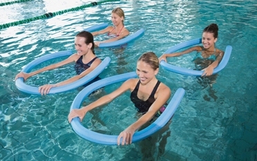 Fit und vital durch Bewegung im Wasser